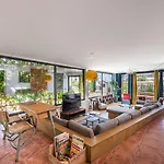 Prázdninový dům Guestready - Sunset Pool House *
