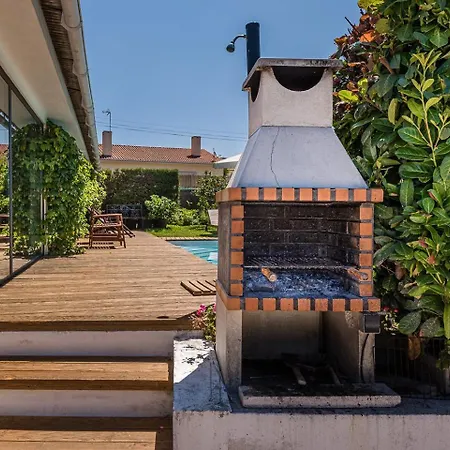 Penzion Guestready - Sunset Pool House