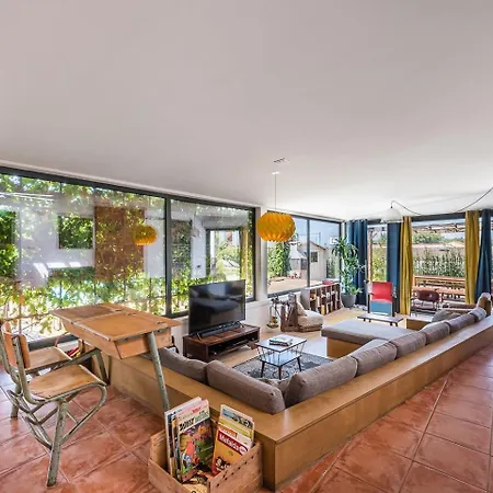 Penzion Guestready - Sunset Pool House *
